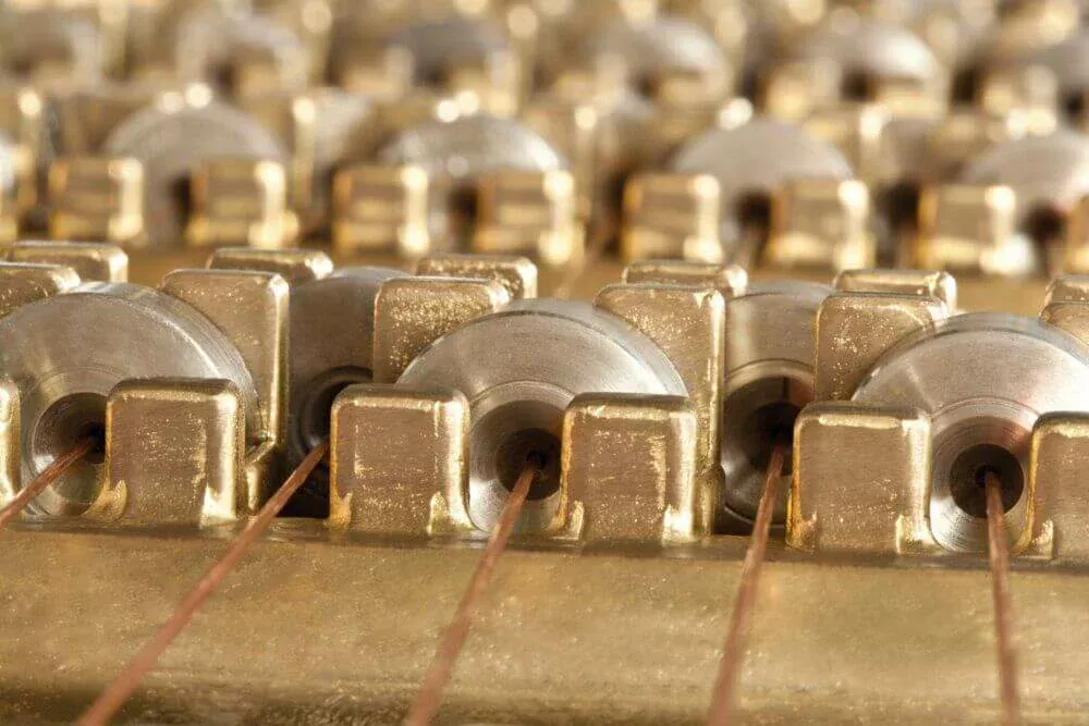 Närbild på lyftanordning för koppartråd