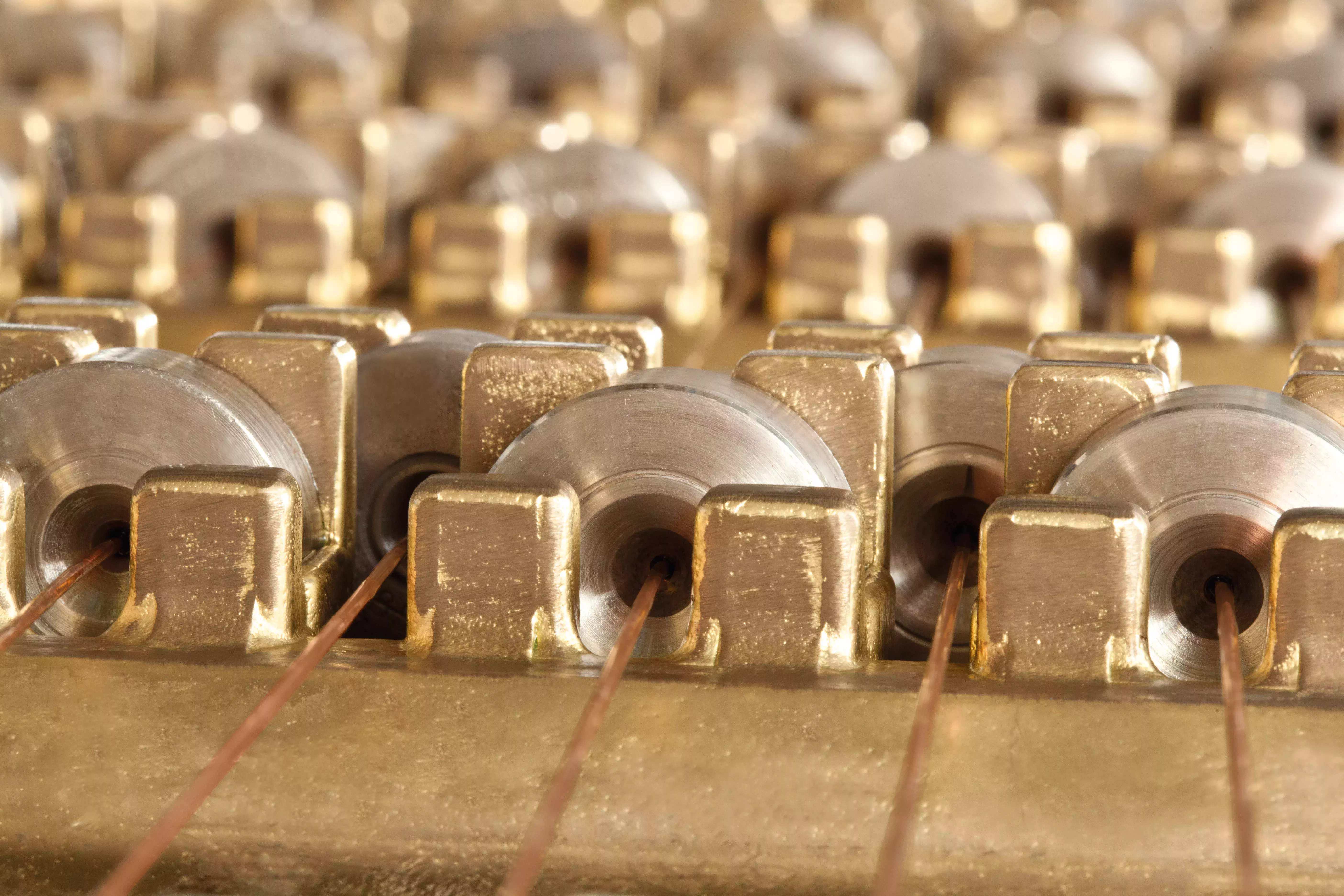 Närbild på lyftanordning för koppartråd