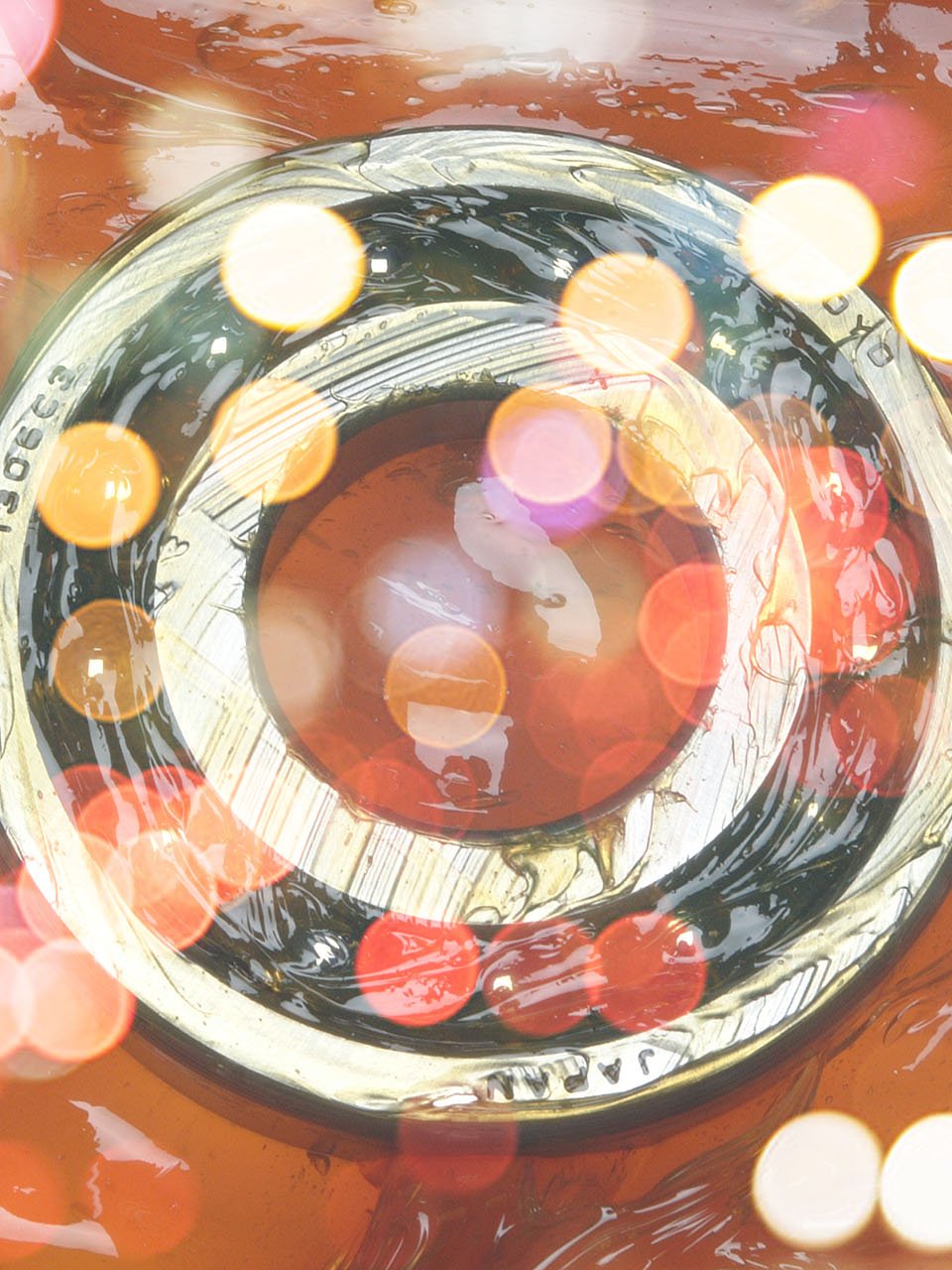 Smörjfetter från BECHEM - Rullningslager med fett